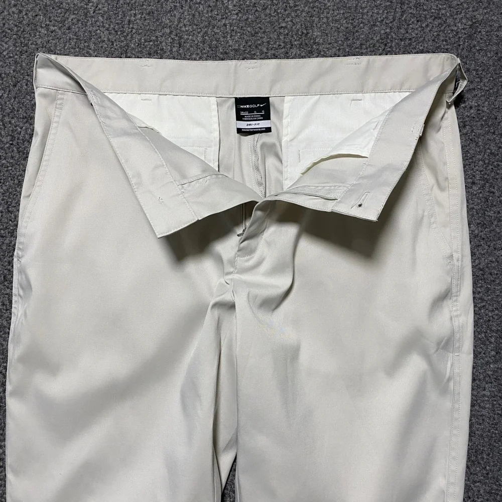 VTG Nike Golf Dri-FIT Chino Pants Mens 34x32 Beige Performance Stretch Trousers